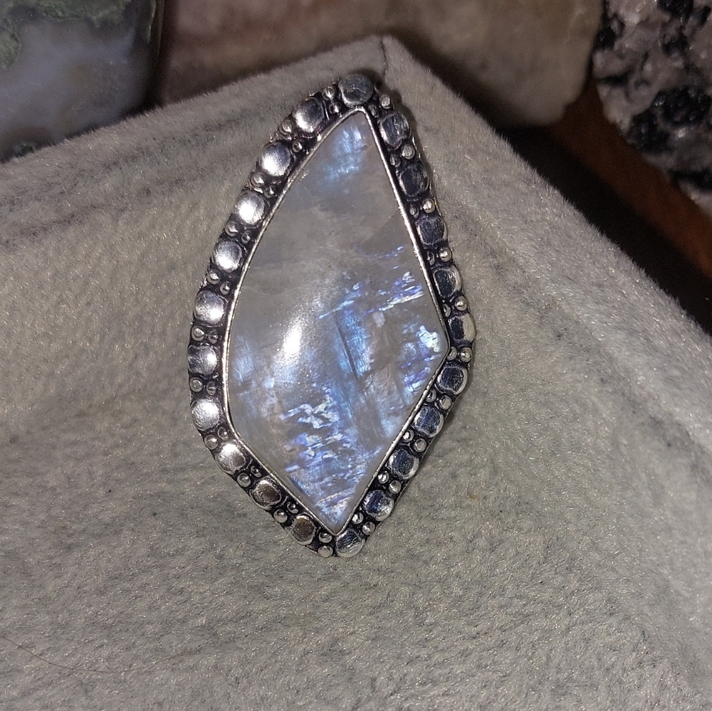 Rainbow Moonstone Statement Ring Size 9 - Picture 6 of 9